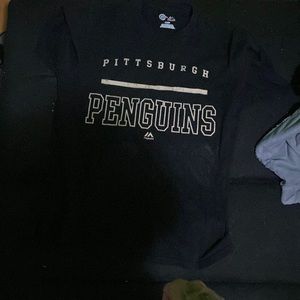 Pittsburgh penguins t shirt medium men’s
